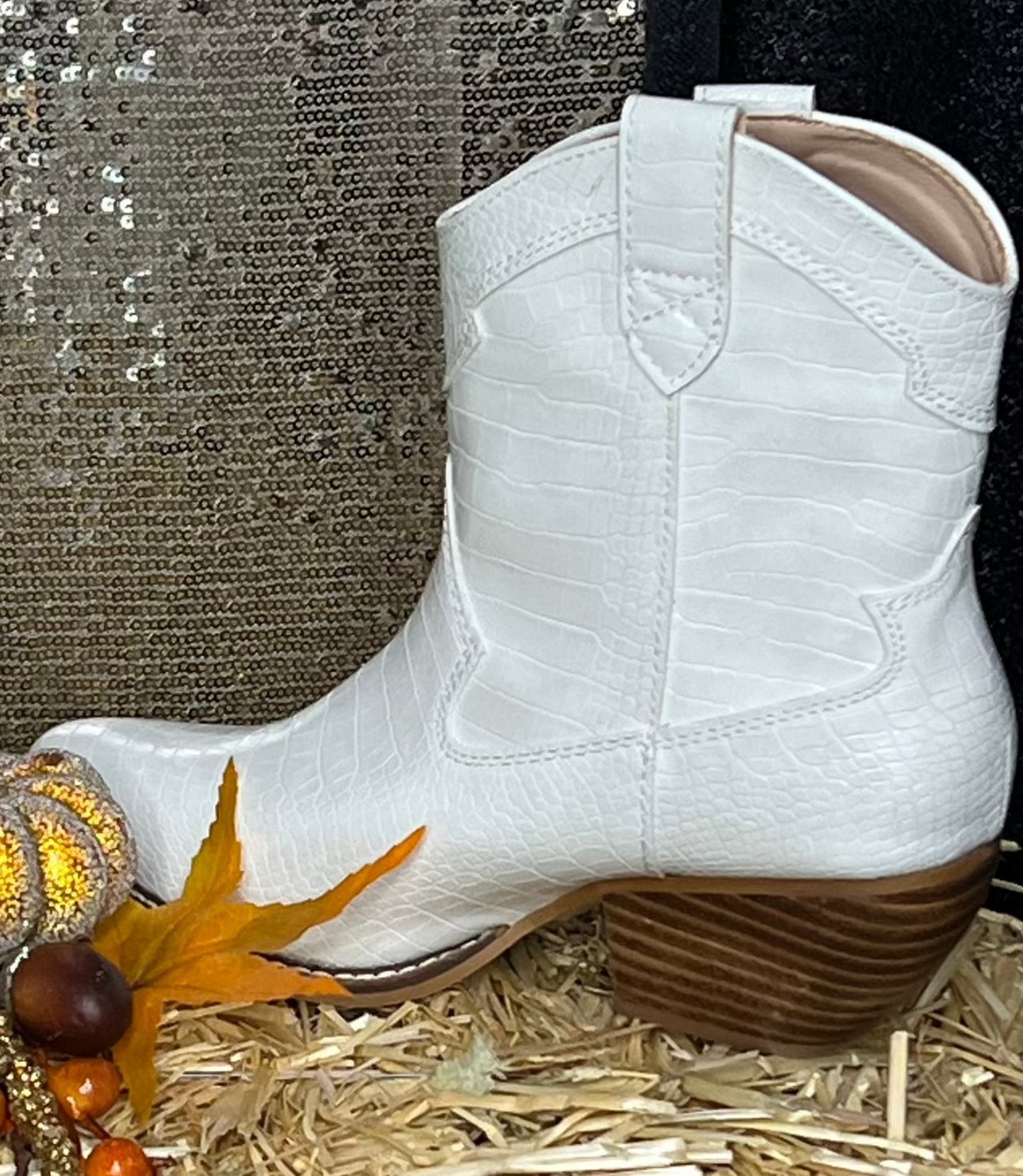 Crisp, Cream and Cute Booties (IN STOCK)