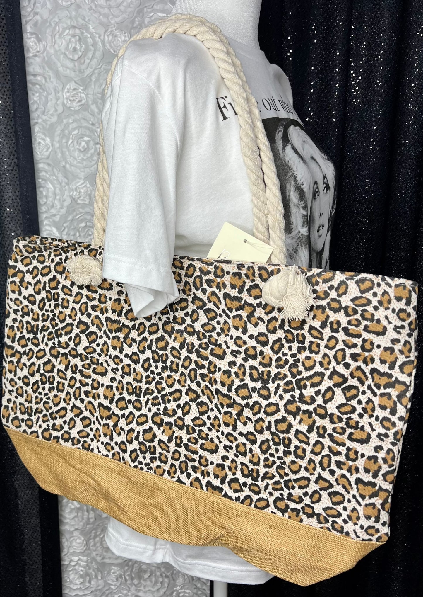 LEOPARD ON THE GO TOTE (IN STOCK)