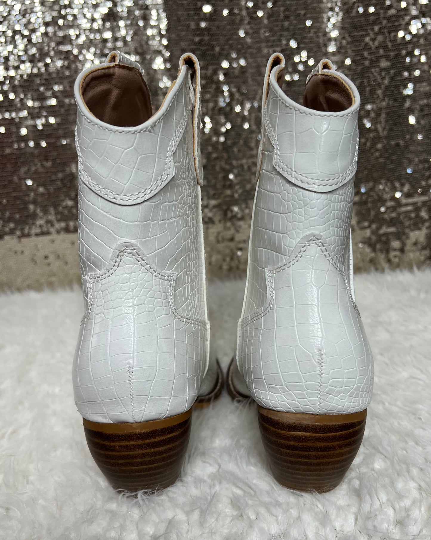 Crisp, Cream and Cute Booties (IN STOCK)