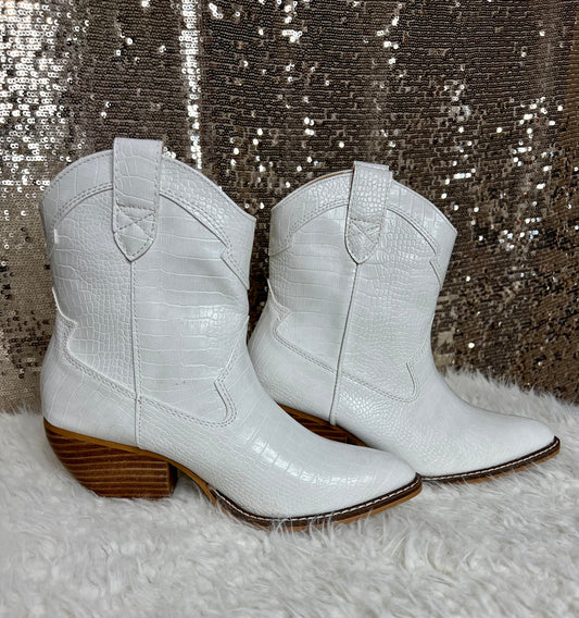 Crisp, Cream and Cute Booties (IN STOCK)
