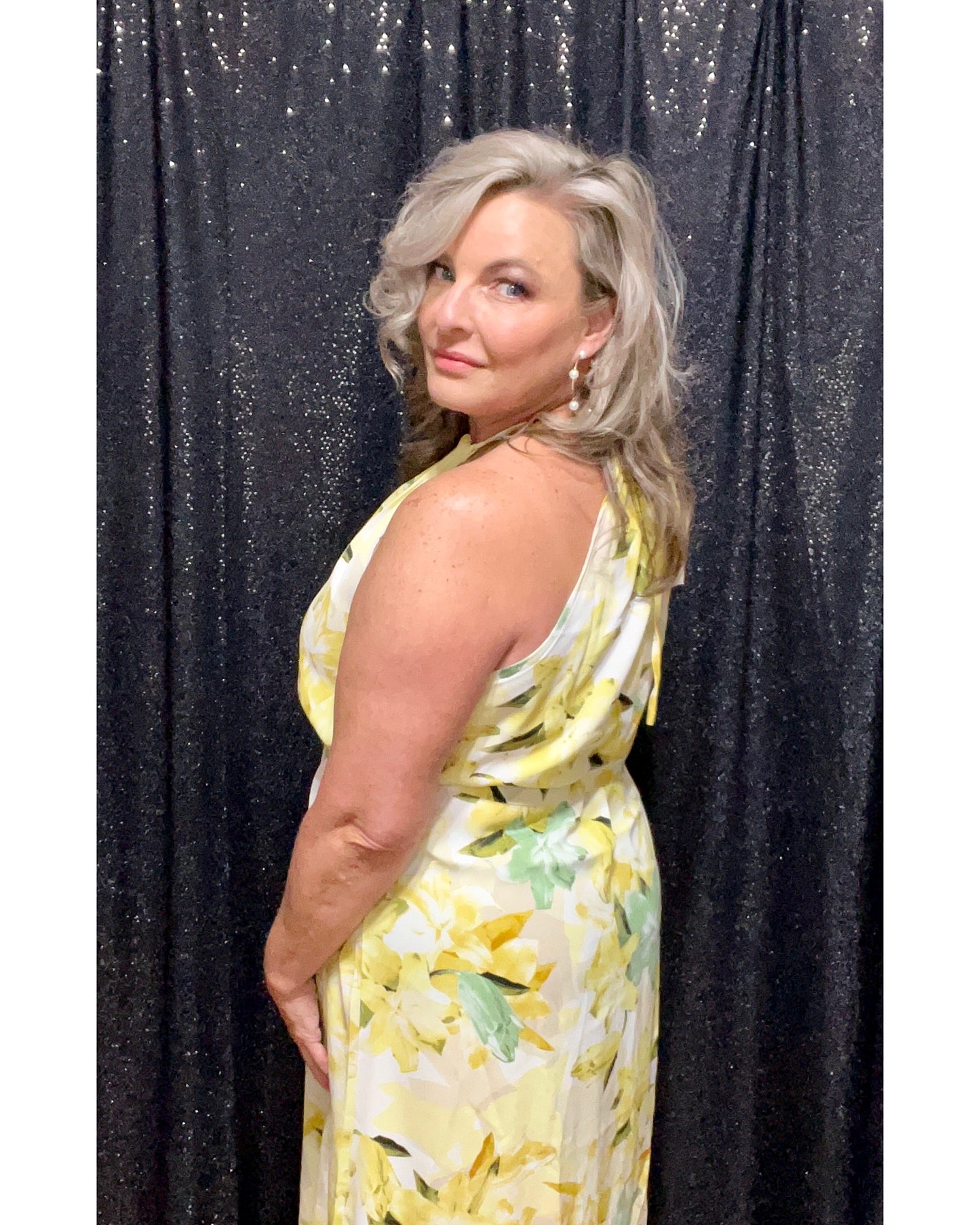 Sunshine On My Shoulders Floral Maxi Dress (IN STOCK)