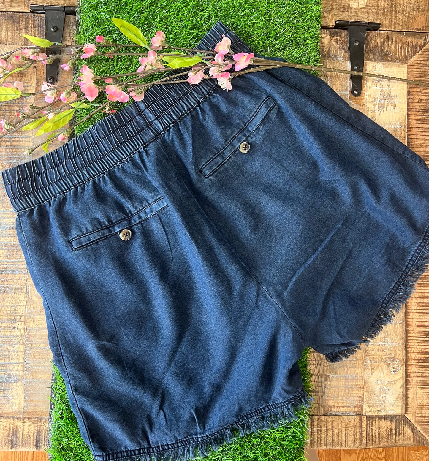 Shimmy In Your Chambray Shorts - Midnight