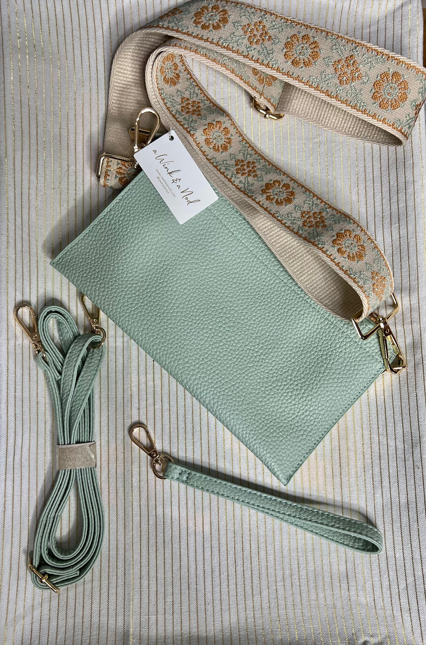 The Abby 3 IN 1 Crossbody Handbag (IN STOCK)